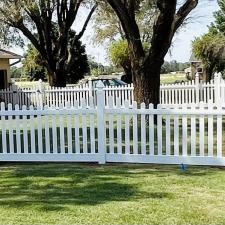 A-beautiful-Southern-Vinyl-Fence-done-in-Cherokee-OK 3
